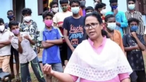 
                        വടകര ജെ.എന്‍.എം. സ്കൂളിന് കെ.കെ. രമ എം.എല്‍.എ. ബസ് അനുവദിച്ചു