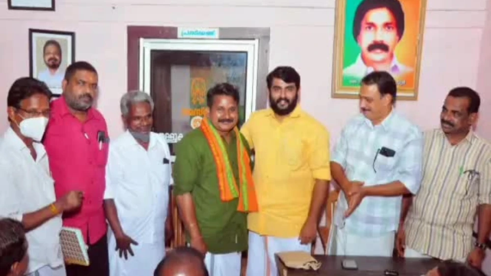  ബബീഷ് ഉണ്ണികുളം ബി ജെ പി ബാലുശ്ശേരി മണ്ഡലം പ്രസിഡന്റ്
