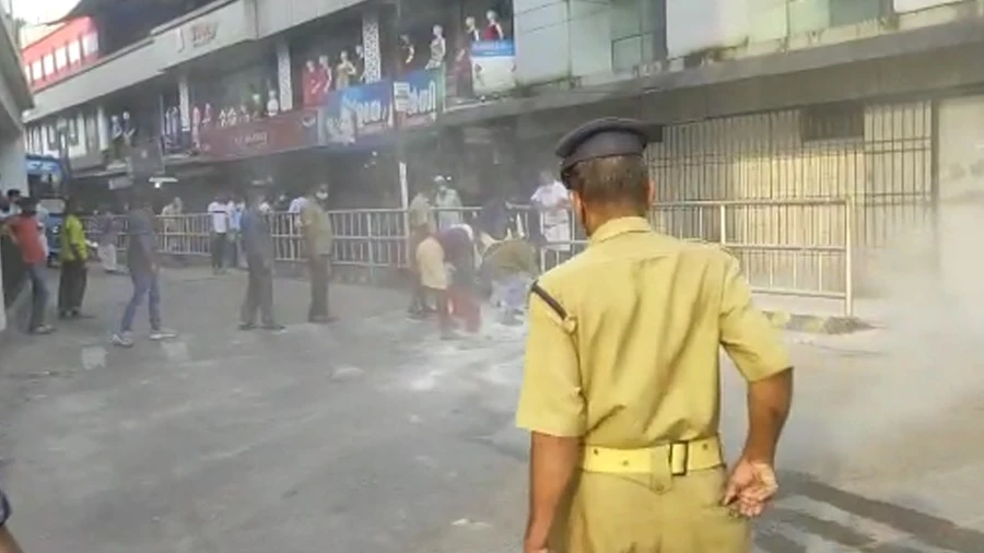 ബാലുശ്ശേരി ബസ് സ്റ്റാൻഡിൽ ഗ്യാസ് സിലിണ്ടർ പൊട്ടിത്തെറിച്ച് അപകടം
