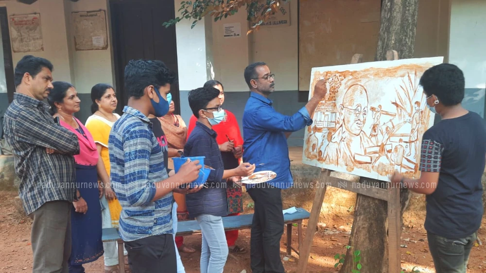  ധീര ദേശാഭിമാനികൾ അലിഞ്ഞു ചേർന്ന മണ്ണിൽ പലോറ ഹയർ സെക്കൻഡറി സ്കൂളിൻ്റെ ശ്രദ്ധാഞ്ജലി