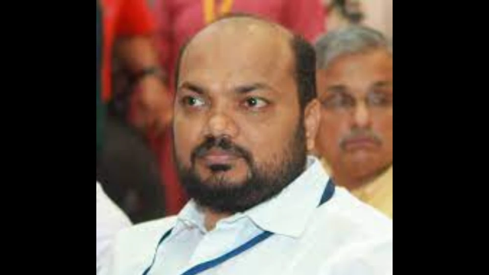  അനധികൃതമായി പ്രവർത്തിക്കുന്ന ക്വാറികൾക്കെതിരെ ഉടൻ നടപടി - മന്ത്രി പി. രാജീവ്