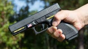 
                        എക്സൈസ് ഇൻസ്പെക്ടർമാർക്ക് 9എം.എം. പിസ്റ്റൾ