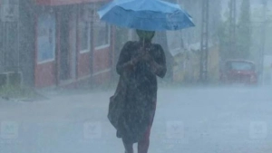 
                        കനത്ത മഴ; കേരളത്തിൽ പലയിടത്തും ഉരുൾപൊട്ടൽ