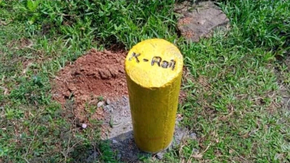 പയ്യോളിയിൽ കെ. റയിൽ ബോധവത്കരണത്തിന് സിപിഐ എം ഗൃഹ സന്ദർശനം