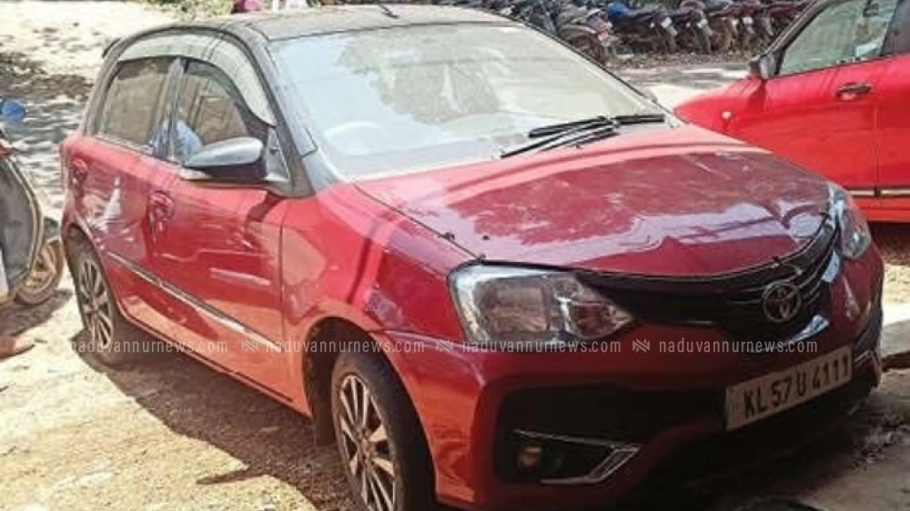 പന്തിരിക്കര ഇർഷാദ് വധക്കേസിൽ രണ്ടു കാറുകൾ കൂടെ പിടികൂടി