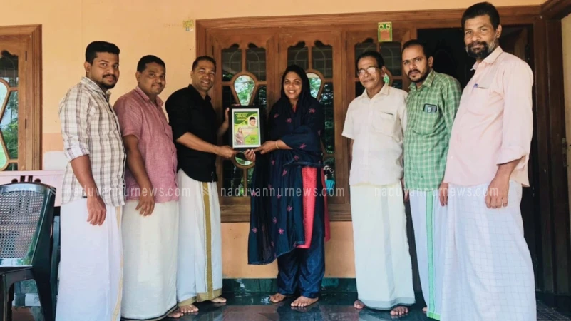 സൗദ കുറ്റിക്കണ്ടിയെ തറമ്മൽ ശിഹാബ് തങ്ങൾ സ്മാരക റീലീഫ് സെൽ അനുമോദിച്ചു