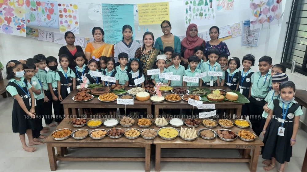 'നന്നായി വളരാൻ'  പലഹാരമേളയുമായി രാമല്ലൂർ സ്കൂൾ