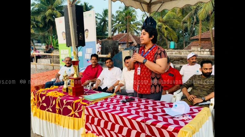  ബേപ്പൂർ ഫെസ്റ്റ്; ആവേശമായി                ഫൂട്ട് വോളി ചാമ്പ്യൻഷിപ്പ്