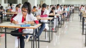 
                        മാര്‍ച്ച് 12 ന് നടത്താനിരുന്ന നീറ്റ് പി.ജി പരീക്ഷ മാറ്റിവെച്ചു