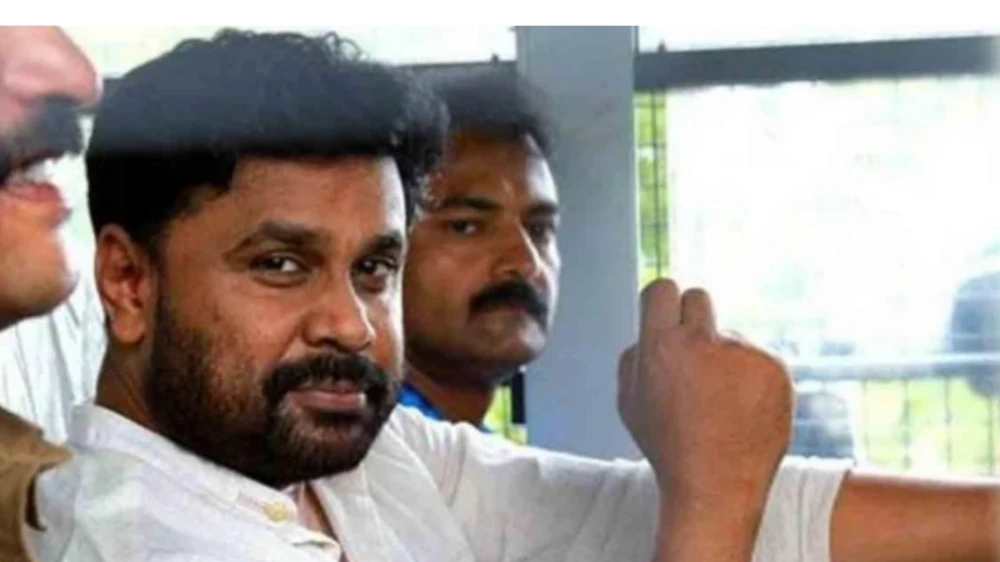 ദിലീപിന്റെ മുന്‍കൂര്‍ ജാമ്യഹര്‍ജിയില്‍ പ്രോസിക്യൂഷന്‍ വാദം തുടരുന്നു