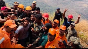 
                        ബിഗ് സല്യൂട്ട്; രക്ഷാ പ്രവർത്തനം വിജയകരം