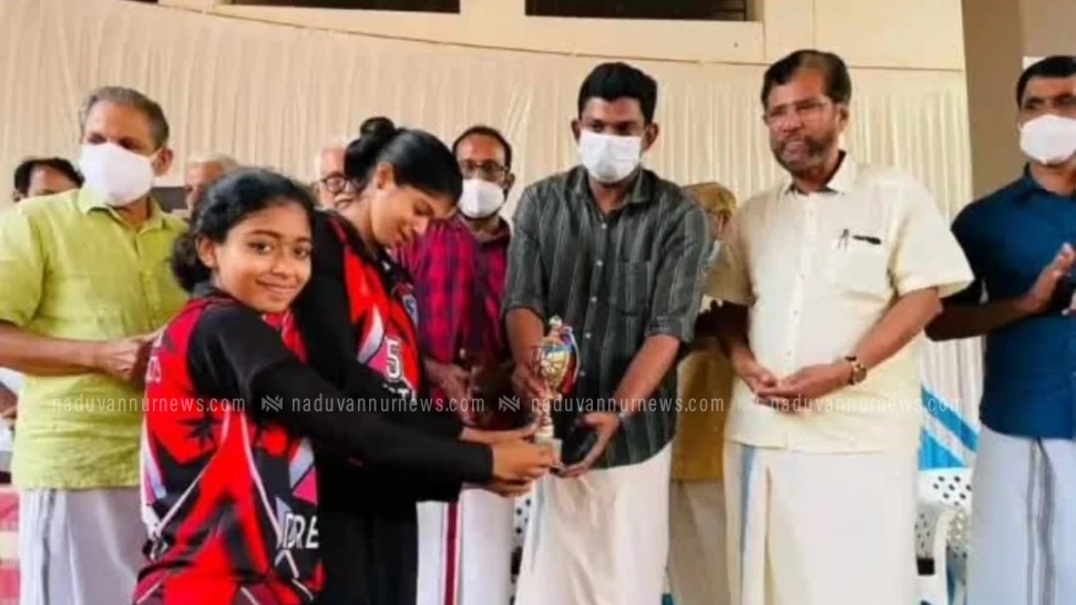 സബ് ജൂനിയർ വോളി ചാമ്പ്യൻഷിപ്പിന് നടുവണ്ണൂരിൽ ഉജ്ജ്വല സമാപനം