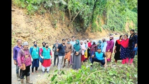 
                        പക്രം തളം ചുരം ടൂറിസം മാസ്റ്റർ പ്ലാൻ  പൂർത്തീകരിക്കാൻ സമ്മർദം ചെലുത്തും കെ.പികുഞ്ഞഹമദ് കുട്ടി മാസ്റ്റര്‍ എം.എല്‍.എ.