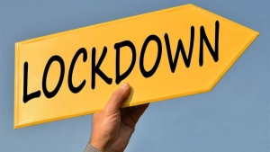 
                        കേരളത്തിൽ ഞായറാഴ്ച്ച ലോക്ക്ഡൗൺ, സ്കൂളുകൾ അടയ്ക്കും