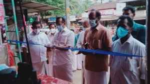 
                        വെള്ളിയൂരിൽ കോവിഡ് ഹെൽപ്പ് ഡസ്ക്ക് ആരംഭിച്ചു