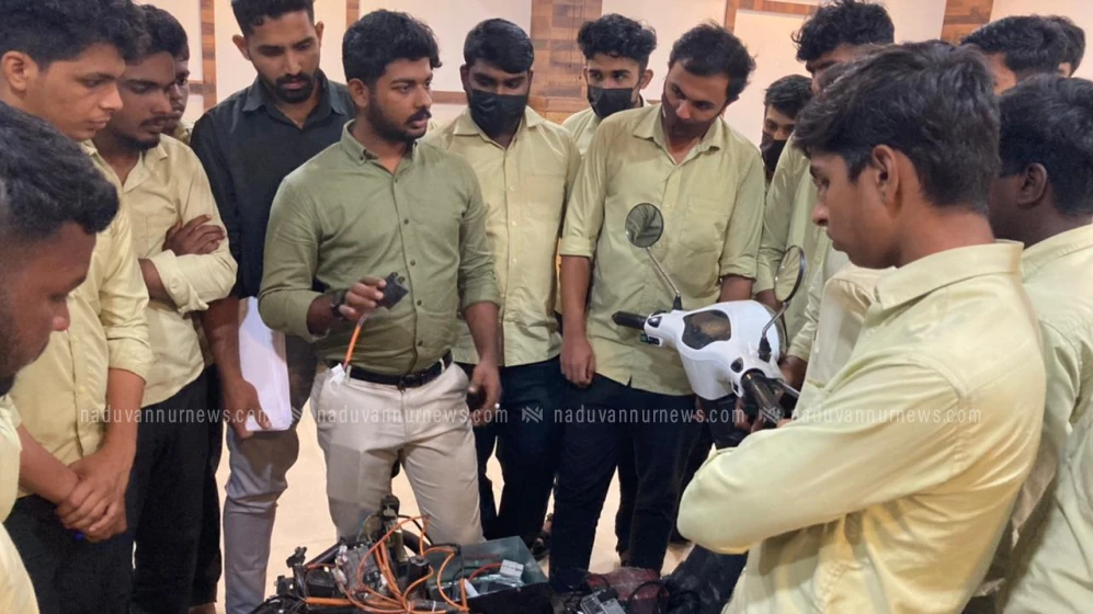  കാരന്തൂർ മർകസ് ഐ ടി ഐയിൽ സെമിനാർ സംഘടിപ്പിച്ചു