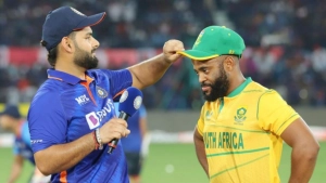 
                        ഇന്ന് തോറ്റാൽ നാണക്കേടിന്റെ റെക്കോഡ്; മൂന്നാം മത്സരത്തിലും ഇന്ത്യക്ക് ടോസ് ഭാഗ്യം ലഭിച്ചില്ല