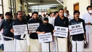 
                        പ്രതിപക്ഷ പ്രതിഷേധം; സഭാ നടപടികൾ നിർത്തിവെച്ചു