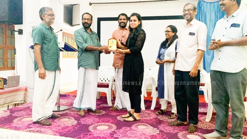 എസ്എസ്എൽസി, പ്ലസ് ടു വിജയികളെ അനുമോദിച്ചു