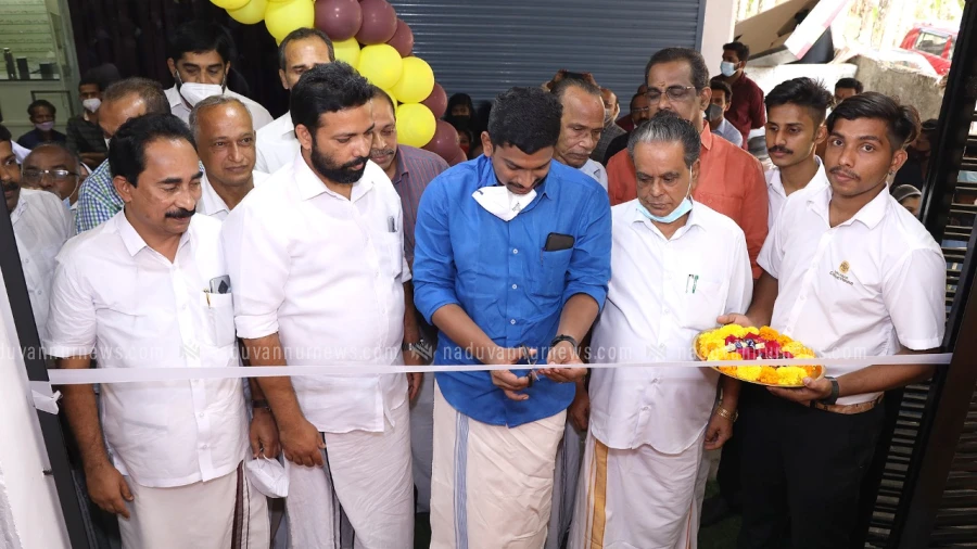 ബാലുശ്ശേരിയിൽ പ്രവാസി കൂട്ടായ്മയുടെ മലബാർ കോഫി ഹൗസിന്  തുടക്കമായി