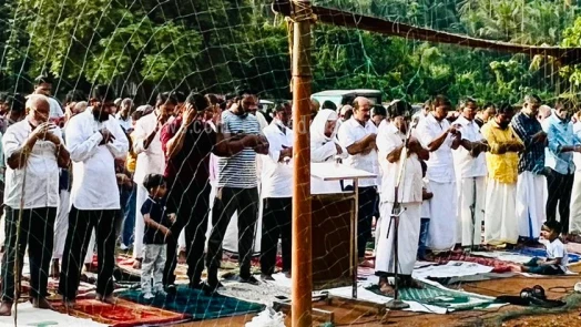 കരുവണ്ണൂരിൽ ഈദ്‌ഗാഹ് സംഘടിപ്പിച്ചു