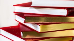 
                        സ്കൂൾ തുറക്കുമ്പോൾ നോട്ടുബുക്കിൻ്റെ വിലയിൽ കൈപൊള്ളും