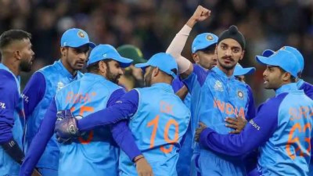 മൂന്നാം ടി20: ഋഷഭ്പന്ത് ടീമില്‍ തുടരും, സഞ്ജുവിന് ഇടമില്ല