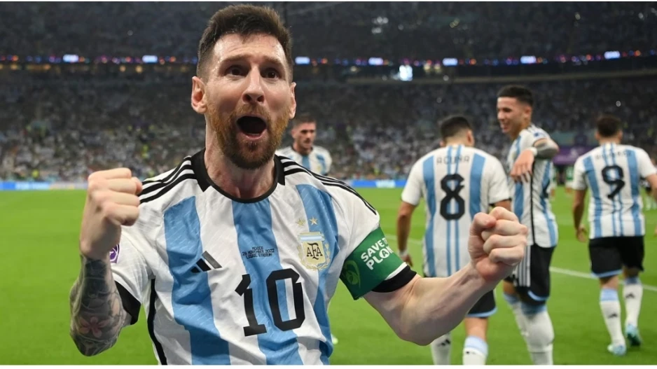  അർജന്റൈൻ തിരിച്ചുവരവ്; മെസി അവതരിച്ചു, മെക്സിക്കോ തകർന്നു