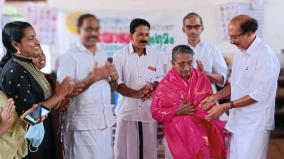 കുറ്റ്യാടി ഗ്രാമപഞ്ചായത്ത് ആഭിമുഖ്യത്തിൽ വയോജന സംഗമം 