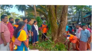 
                        ഗാന്ധിജയന്തി ദിനത്തിൽ മേപ്പയൂരിൽ സേവാഭാരതി ശുചീകരണം നടത്തി