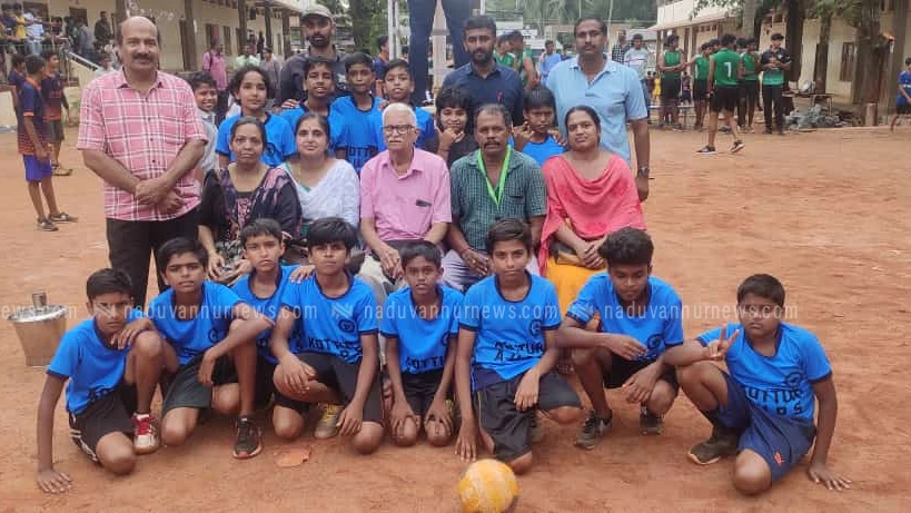 സബ്ജില്ലാ വോളിബോൾ മത്സരം; ചരിത്ര വിജയം നേടി കോട്ടൂർ എ.യു.പി സ്കൂളിലെ കുരുന്നുകൾ