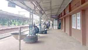 
                        ശാപമോക്ഷം കാത്ത് കൊയിലാണ്ടി റെയിൽവേ സ്റ്റേഷൻ 