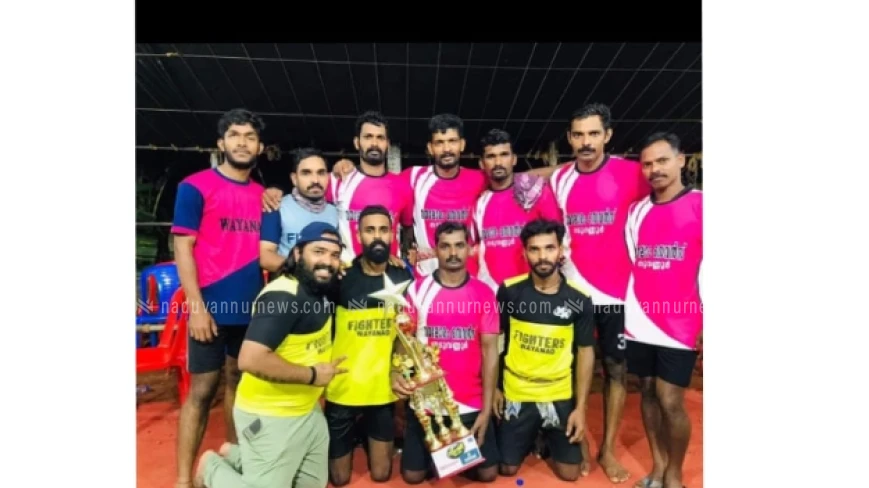  നടുവണ്ണൂർ വ്യാപാര ഫെസ്റ്റ്; വടം വലിയിൽ ഫൈറ്റേർസ് കാഞ്ഞിരങ്ങാട് ജേതാക്കൾ