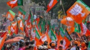 
                        അഴിമതി ആരോപിച്ച് കൊയിലാണ്ടി നഗരസഭയിലേക്ക് ബിജെപി മാർച്ച്