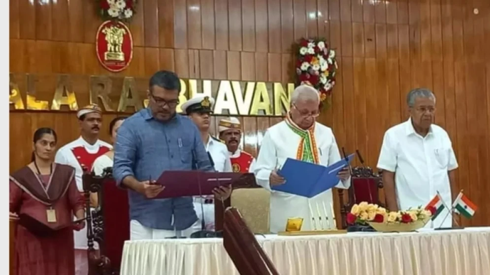 എം.ബി രാജേഷ്  മന്ത്രിയായി സത്യപ്രതിജ്ഞ ചെയ്തു; വകുപ്പുകള്‍ ഉടനറിയാം