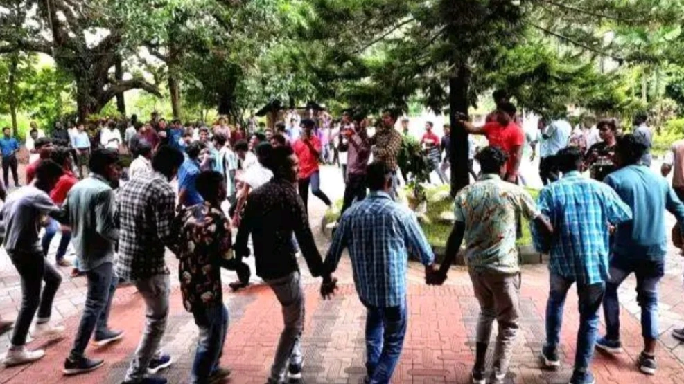 ഓണം ആഘോഷിച്ച് അന്യ സംസ്ഥാന തൊഴിലാളികളും