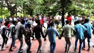 
                        ഓണം ആഘോഷിച്ച് അന്യ സംസ്ഥാന തൊഴിലാളികളും