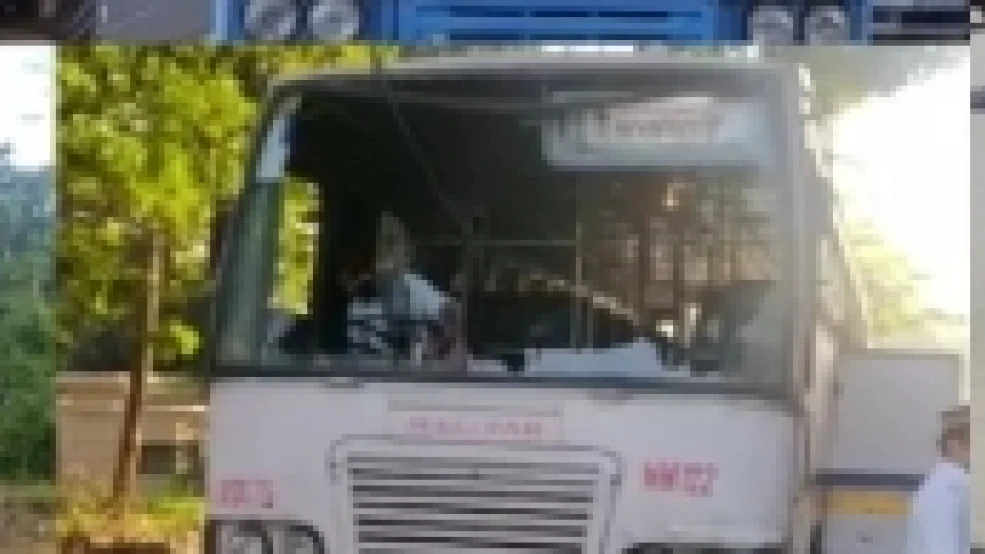  സമരങ്ങളിൽ ആനവണ്ടിയെ ബലിയാടാക്കുന്ന പ്രവണത അവസാനിപ്പിക്കണമെന്ന് കെ.എസ്.ആർ.ടി.സി