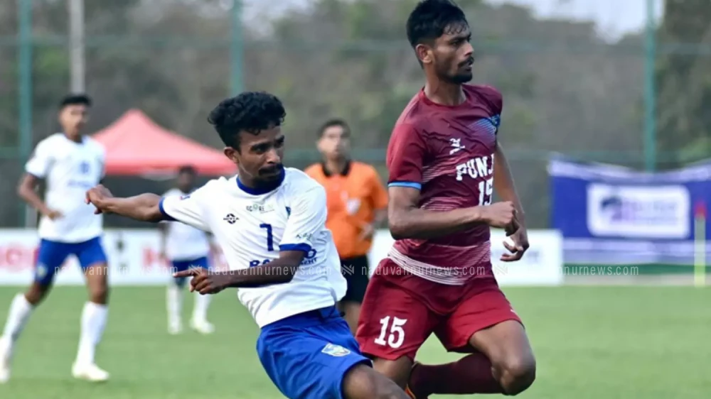 സന്തോഷ് ട്രോഫി ഫുട്ബോളിൽ കേരളം സെമി കാണാതെ പുറത്ത്