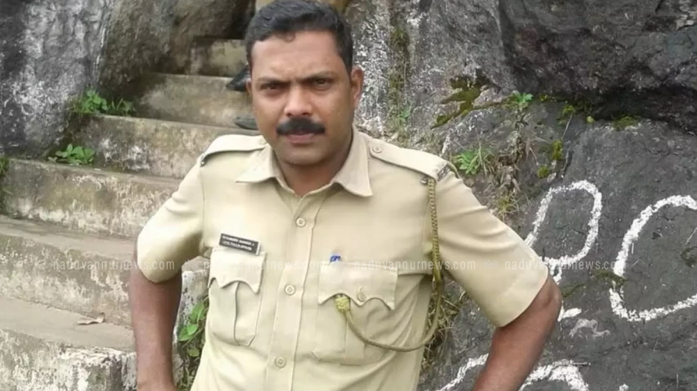  കോട്ടയത്ത് നിന്ന് കാണാതായ പോലീസുകാരൻ തമിഴ്നാട്ടിലെഏർവാടി പള്ളിയിൽ