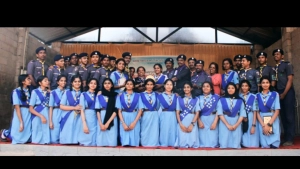 
                        പുതുവത്സര സമ്മാനമായി വാകയാടിന്  നവനിർമ്മാൺ കിരീടം