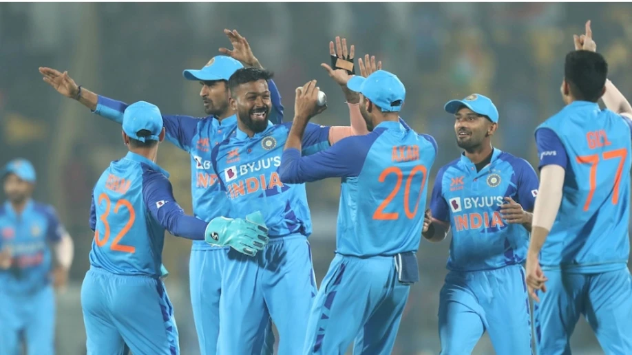 ട്വന്റി ട്വന്റി ക്രിക്കറ്റ്: ലങ്കയെ തകർത്തു വിട്ട് ഇന്ത്യൻ വിജയം