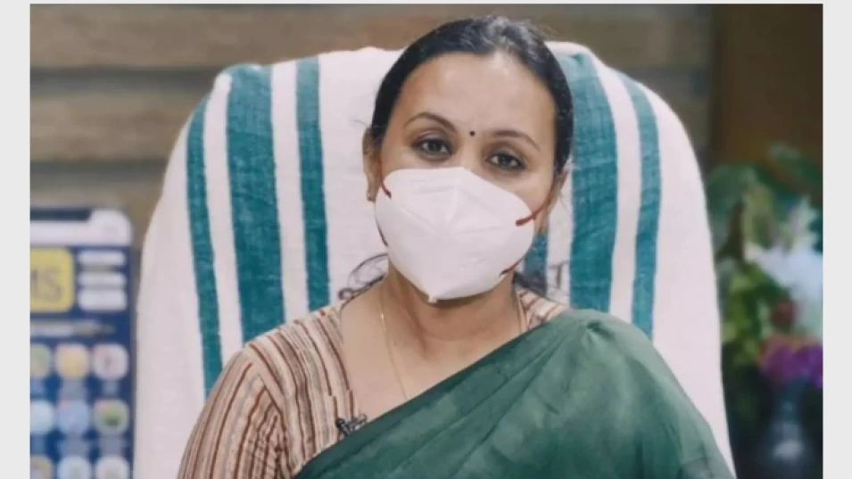  ഹോട്ടൽ ജീവനക്കാർക്ക് ഹെൽത്ത് കാർഡ് നിർബന്ധം; ആരോഗ്യമന്ത്രി