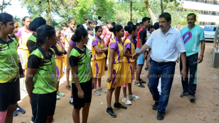 മേപ്പയൂരിൽ ജില്ലാ ത്രോബോൾ ചാമ്പ്യൻഷിപ്പ് ആരംഭിച്ചു