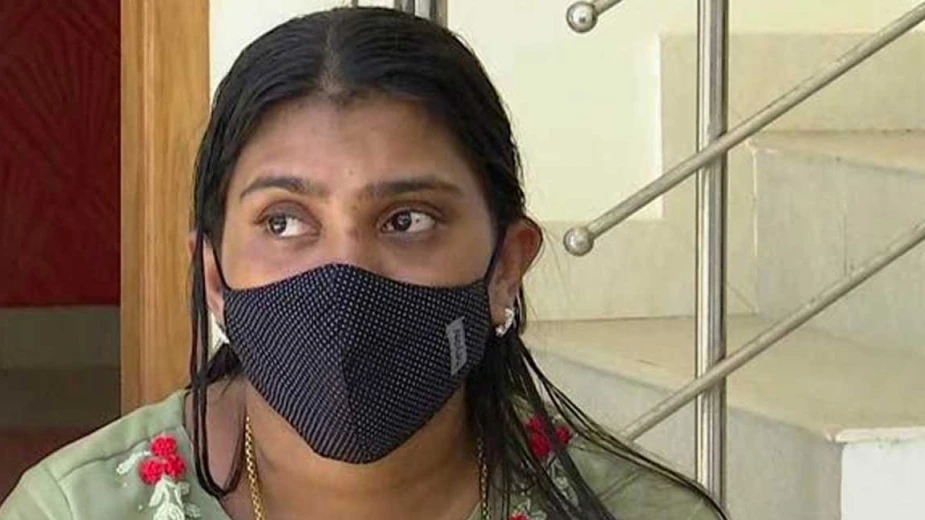  ഹണി ട്രാപ്പ് തട്ടിപ്പ് കേസിൽ പോലീസിനെ വട്ടം കറക്കിയ അശ്വതി മറ്റൊരു കേസിൽ പിടിയിൽ