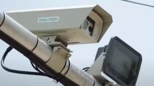 
                        എഐ ക്യാമറ ഉപയോഗിച്ച് കണ്ടെത്തുന്ന നിയമലംഘനങ്ങള്‍ക്ക് പിഴ: നോട്ടീസ് നല്കിത്തുടങ്ങി