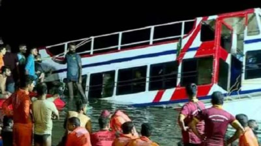 താനൂര്‍ ബോട്ടു ദുരന്തം: ജസ്റ്റിസ് വി കെ മോഹനന്‍ കമ്മീഷന്‍ അന്വേഷിക്കും