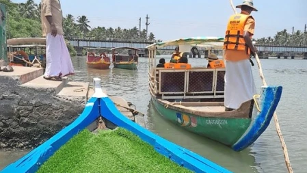  ജലയാത്രകൾക്ക്‌ ഏർപ്പെടുത്തിയ വിലക്ക്‌ നീക്കി