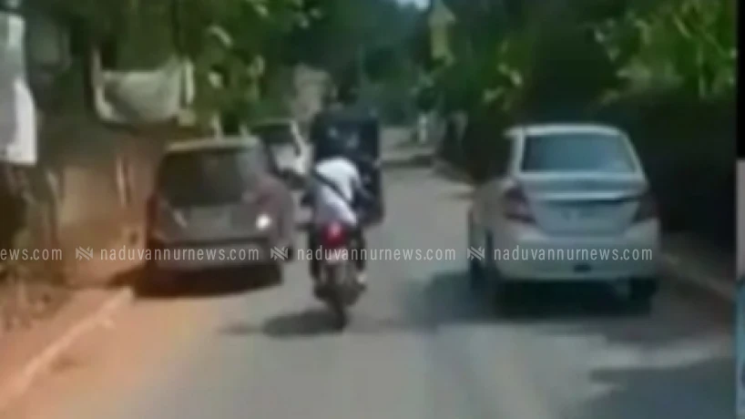 ആംബുലൻസിനെ തടസ്സപ്പെടുത്തി കാറോടിച്ച ഡ്രൈവർക്ക് പണി കിട്ടി; 5000 രൂപ പിഴയും ലൈസൻസിന് സസ്പെൻഷനും