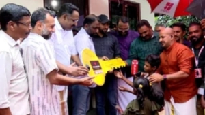 
                        ഡെസ്കിൽ താളം കൊട്ടി വൈറലായ അഭിജിത്തിന് ഇനി അടച്ചുറപ്പുള്ള വീട്